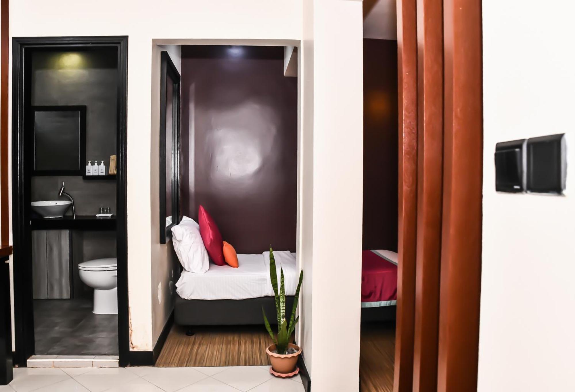 The Beehive Hotel Malé Exterior foto
